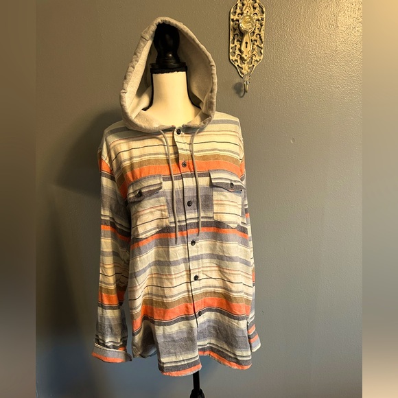 VALOR COLLECTIVE HOODED STRIPED SHACKET GREAT FOR FALL. SIZE MEDIUM. - Picture 1 of 8